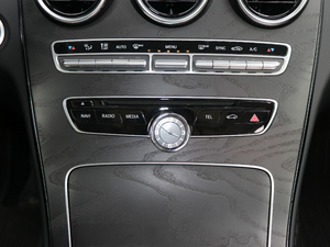 2018C 200 L п؅^(q)