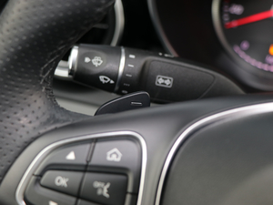 2018C 200 L п؅^(q)