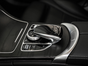 2018C 200 L \(yn)(dng) п؅^(q)