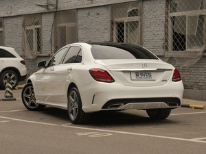 2018款C 200 L 运动型 成就特别版 左后45度