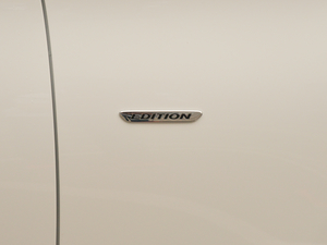 2018C 200 L \ ɾ؄e ^