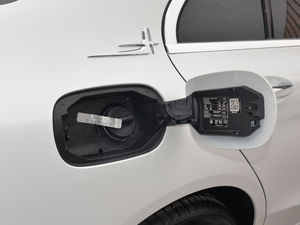 2018C 200 L \ ɾ؄e w