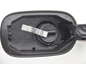 2018C 200 L \ ɾ؄e ^