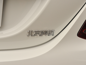 2018C 200 L \ ɾ؄e ^