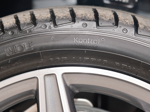 2018C 200 L \ ɾ؄e (ji)^