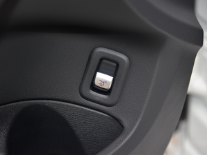 2018C 200 L \ ɾ؄e g