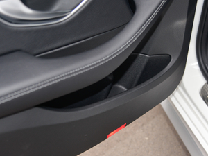 2018C 200 L \ ɾ؄e g