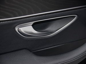 2018C 200 L \ ɾ؄e g