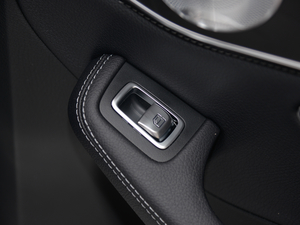 2018C 200 L \(yn) ɾ؄e g