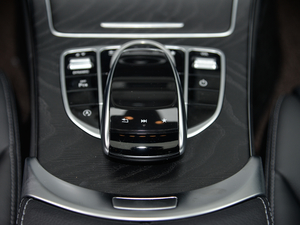 2018C 200 L \ ɾ؄e п؅^