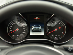 2018C 200 L \ ɾ؄e п؅^