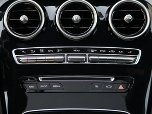 2018C 200 ɾ؄e п؅^