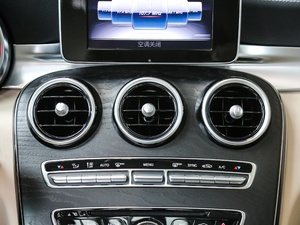 2018C 180 L r\Ӱ п؅^