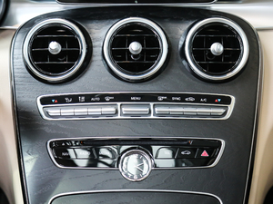 2018C 180 L r\Ӱ п؅^