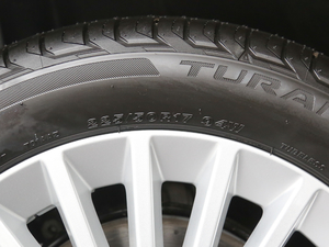 2018C 180 L r ݆̥ߴ