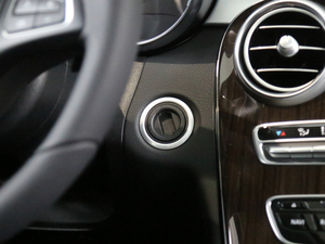 2018C 180 L r п؅^(q)