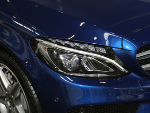 2018C 200 L \ ɾ؄e ^