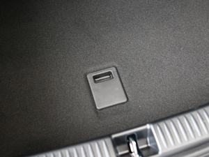 2018C 200 L \ ɾ؄e g