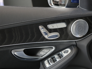 2018C 200 L \ ɾ؄e g