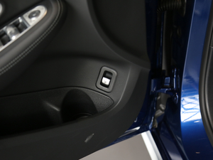 2018C 200 L \ ɾ؄e g