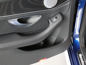 2018C 200 L \ ɾ؄e g