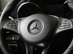 2018C 200 L \ ɾ؄e п؅^