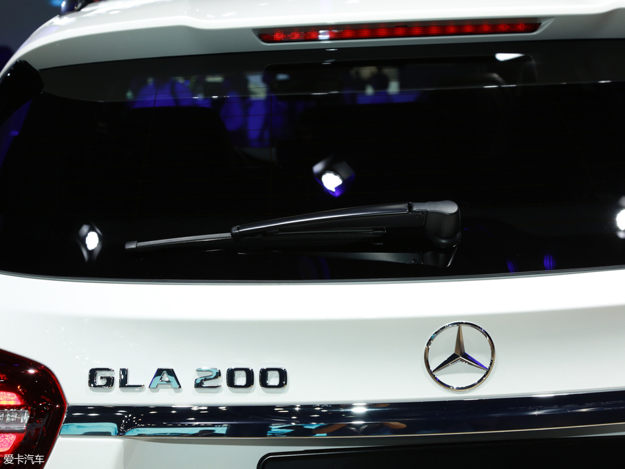 2018YGLA GLA 200 Oذ