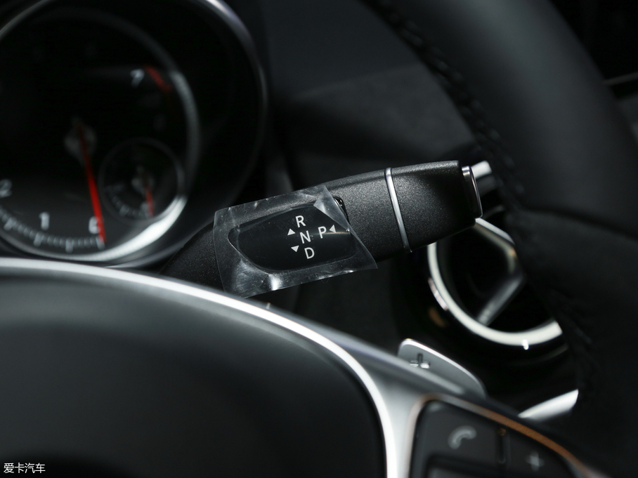 2018YGLA GLA 200 Oذ