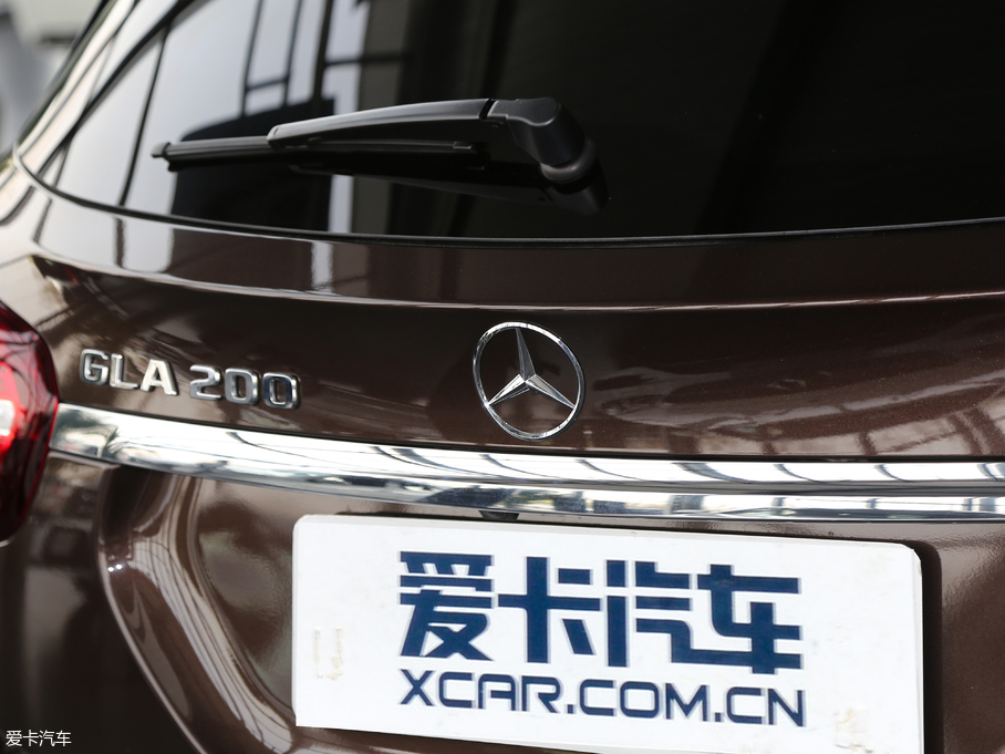 2018YGLA GLA 200 r