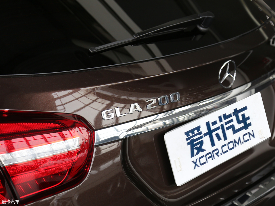 2018YGLA GLA 200 r