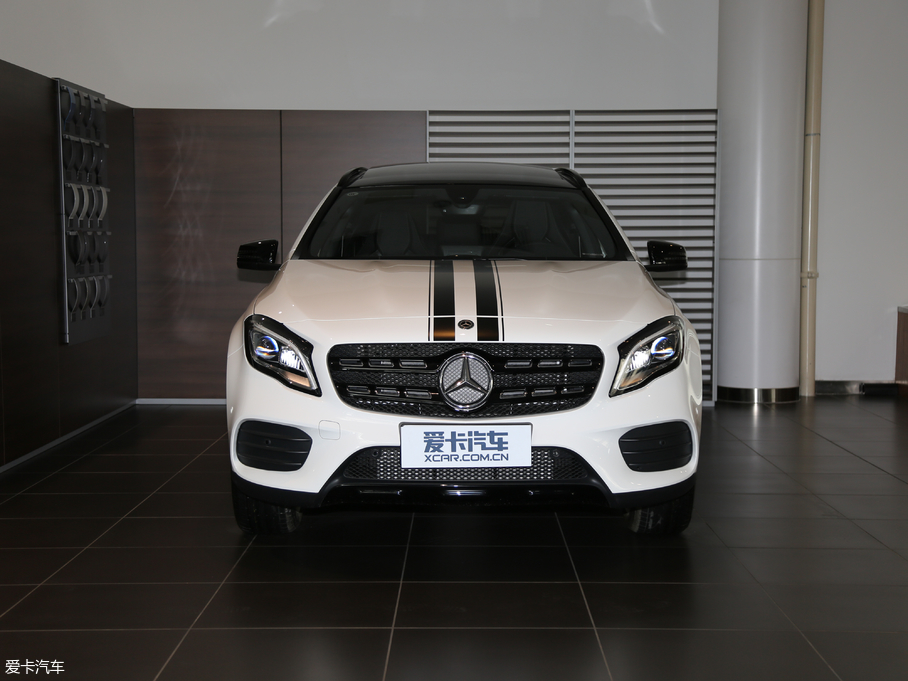 2018YGLA GLA 200 Oذ