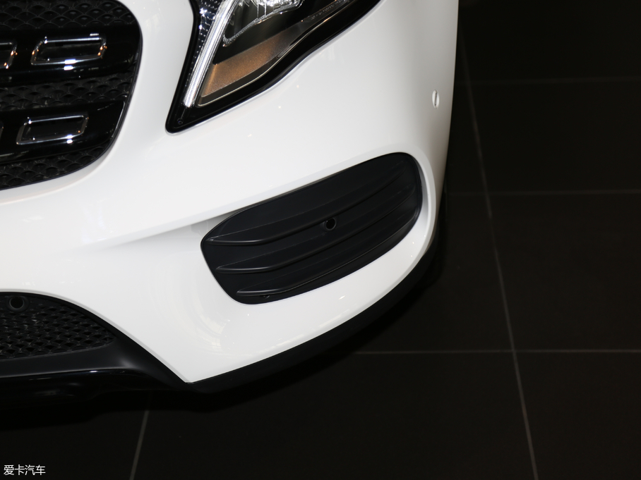 2018YGLA GLA 200 Oذ