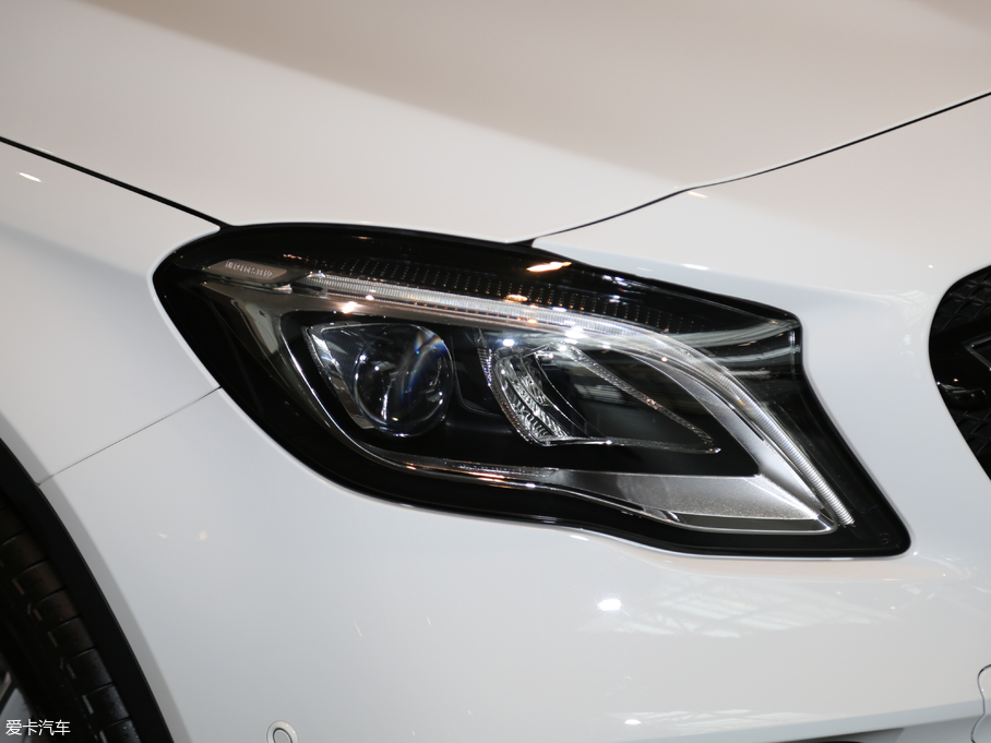 2018YGLA GLA 200 Oذ