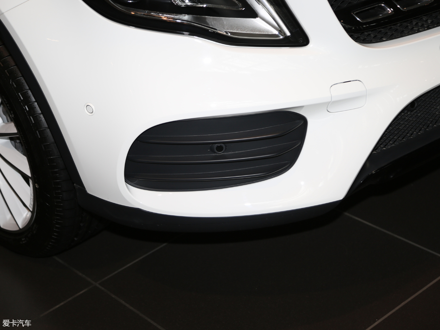 2018YGLA GLA 200 Oذ