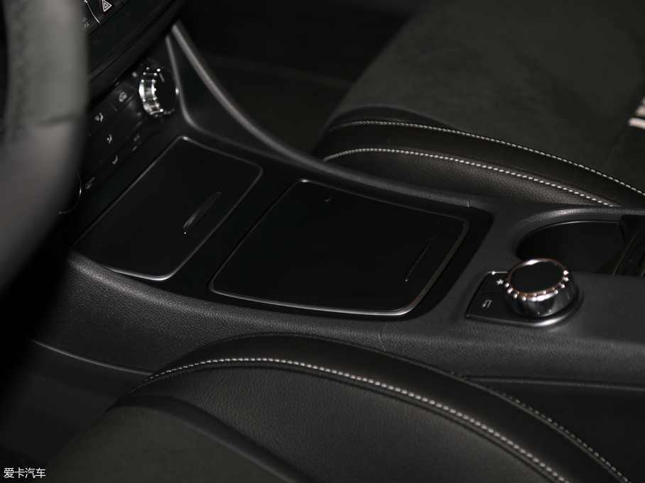 2018YGLA GLA 200 Oذ