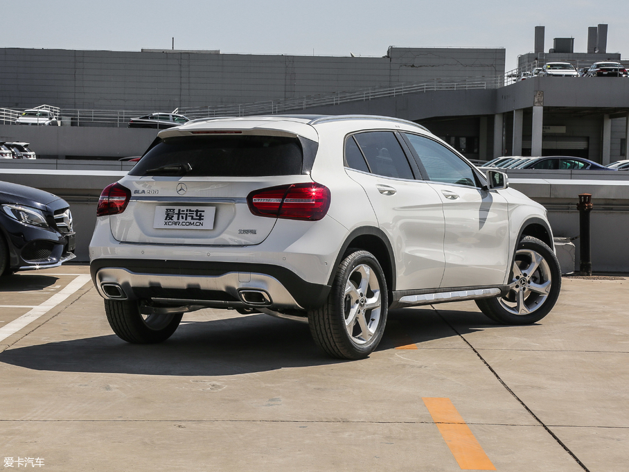 2018YGLA GLA 200 Ӹ