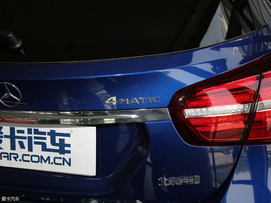 2018YGLA GLA 220 4MATIC\