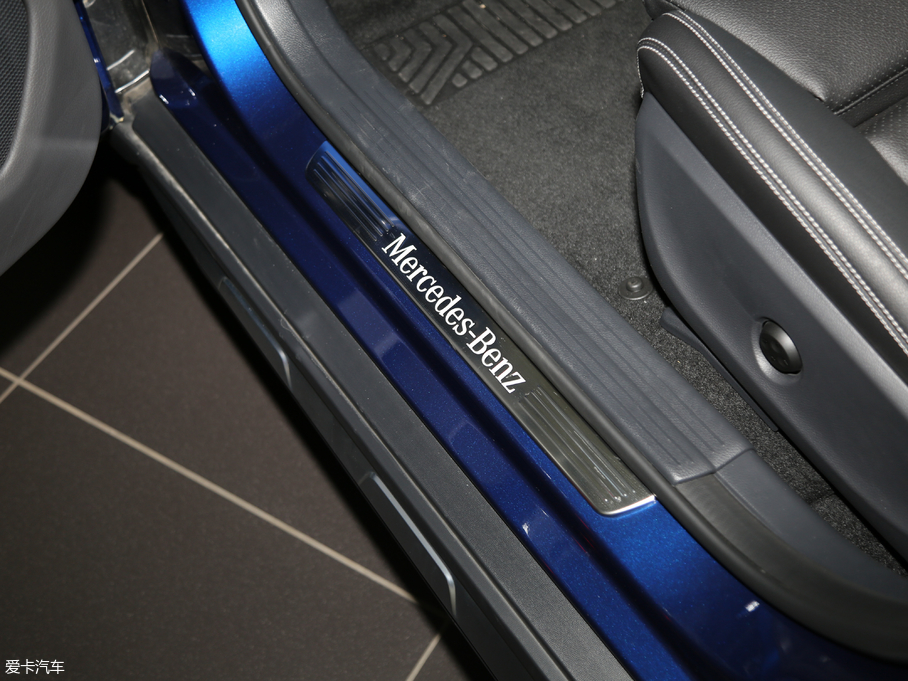 2018YGLA GLA 220 4MATIC\