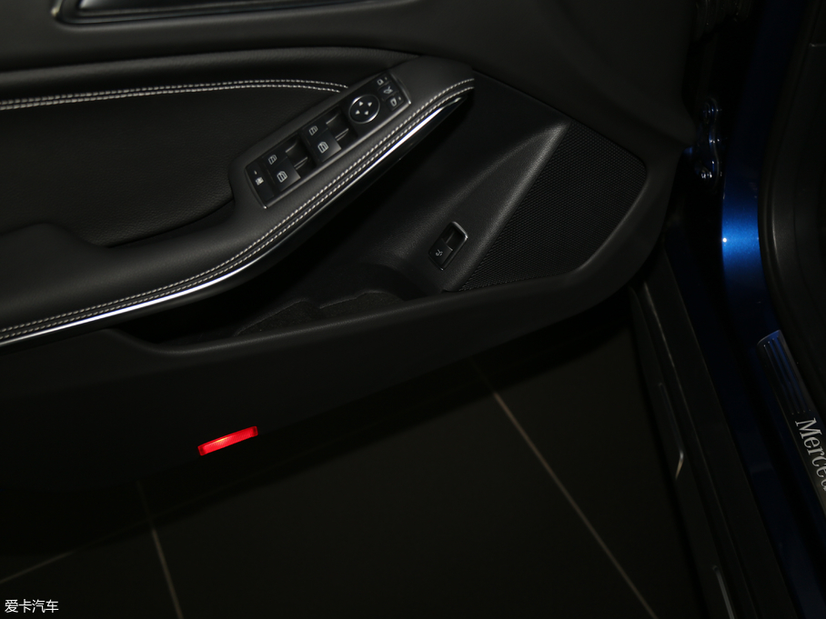 2018YGLA GLA 220 4MATIC\