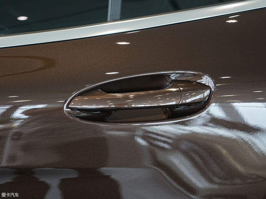 2018YGLA GLA 200 Ӹ