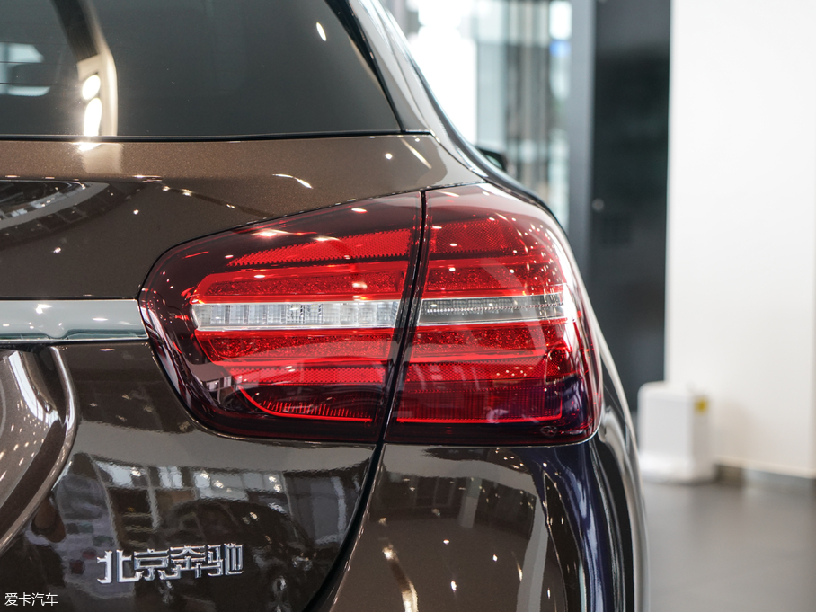 2018YGLA GLA 200 Ӹ