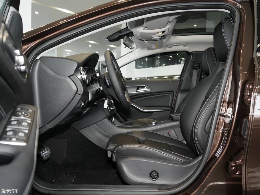 2018YGLA GLA 200 Ӹ