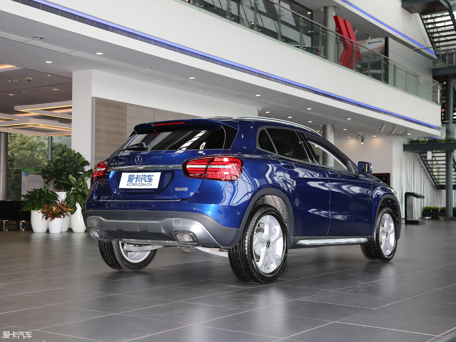 2018YGLA GLA 200 r