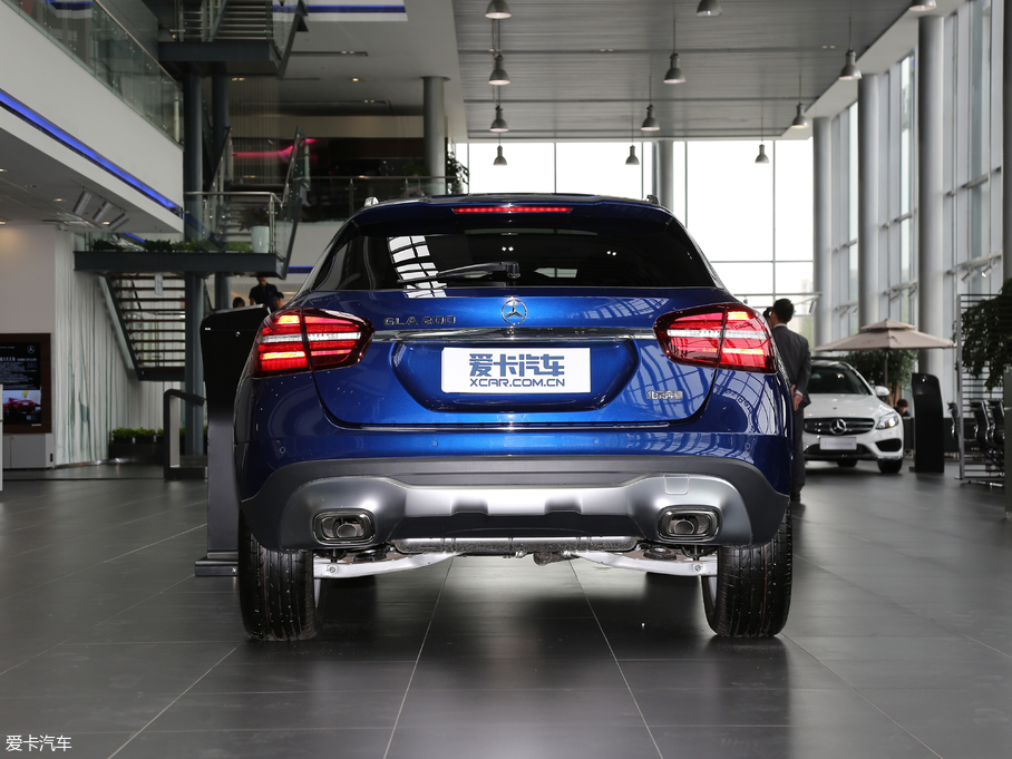 2018YGLA GLA 200 r