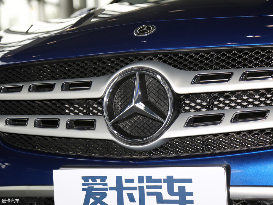 2018YGLA GLA 200 r