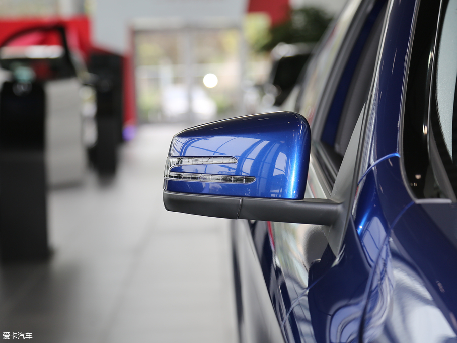 2018YGLA GLA 200 r