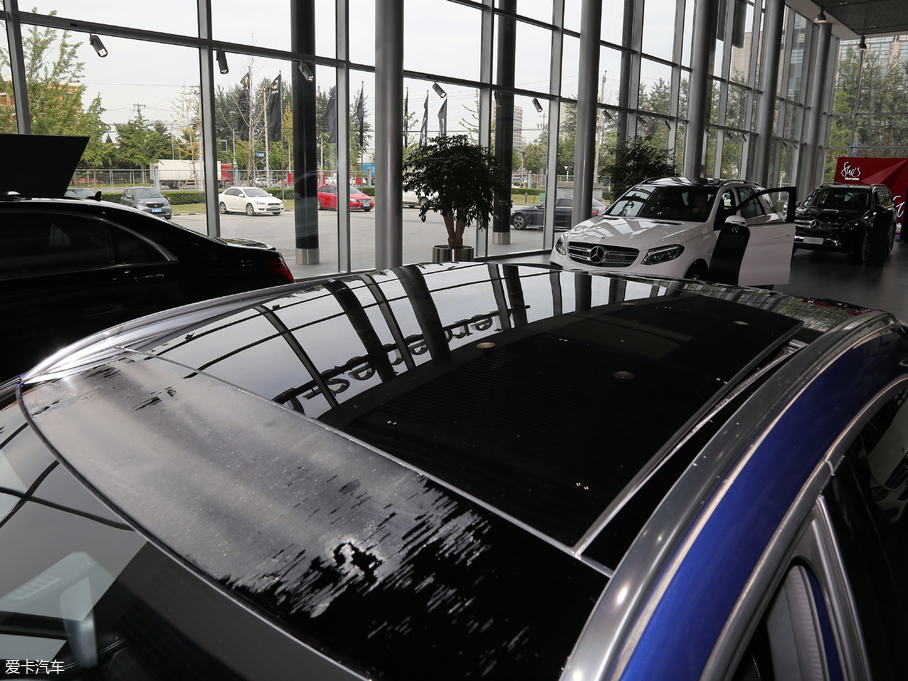 2018YGLA GLA 200 r