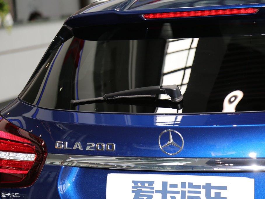 2018YGLA GLA 200 r