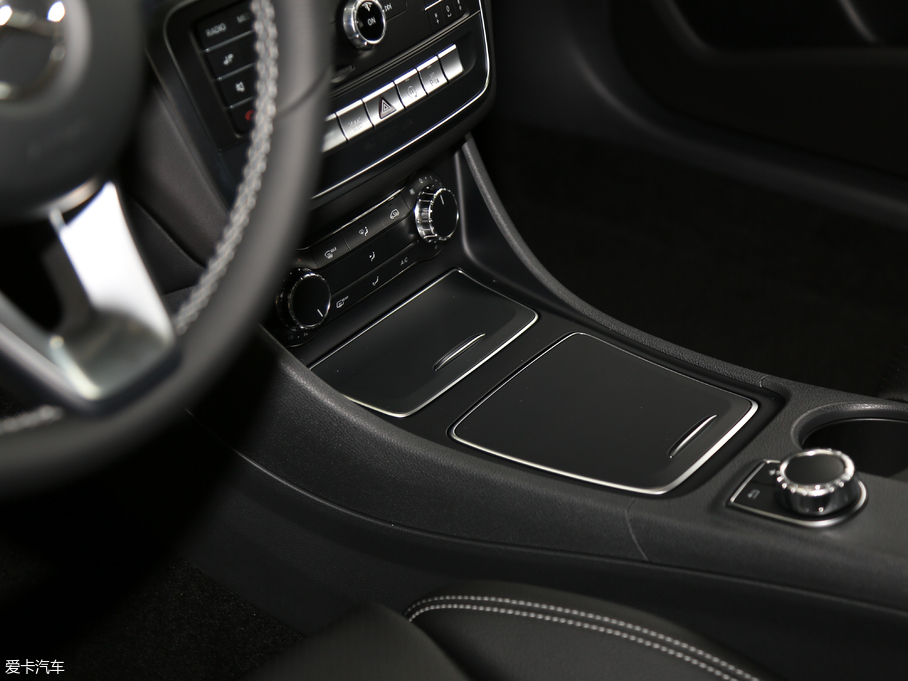 2018YGLA GLA 200 r