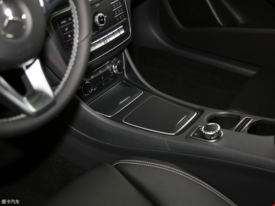 2018YGLA GLA 200 r